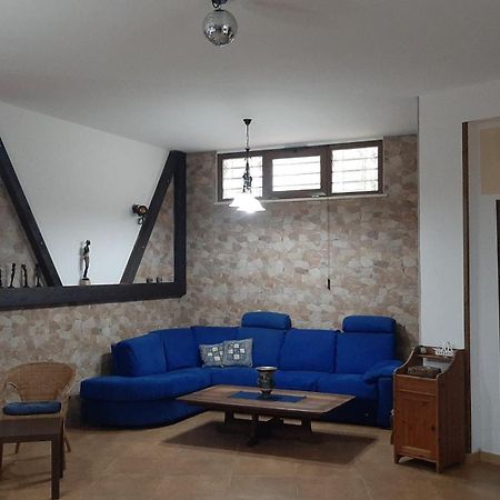 Casa Giulia Hotel Tiggiano Екстериор снимка