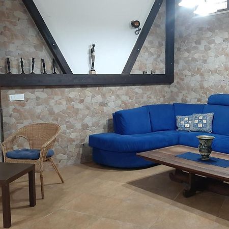 Casa Giulia Hotel Tiggiano Екстериор снимка