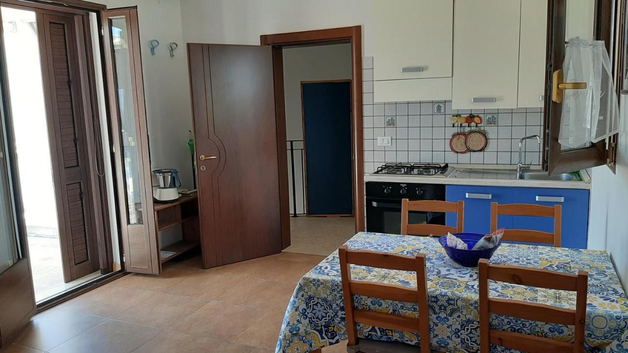 Casa Giulia Hotel Tiggiano Екстериор снимка