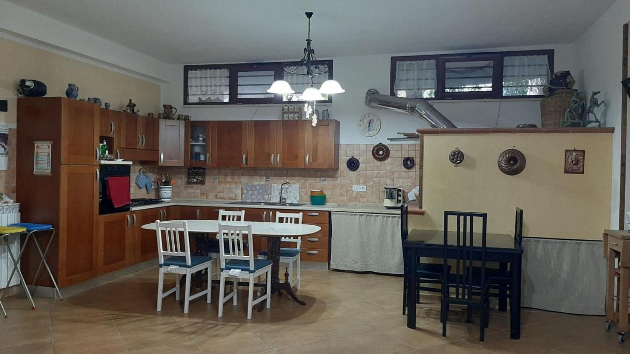 Casa Giulia Hotel Tiggiano Екстериор снимка