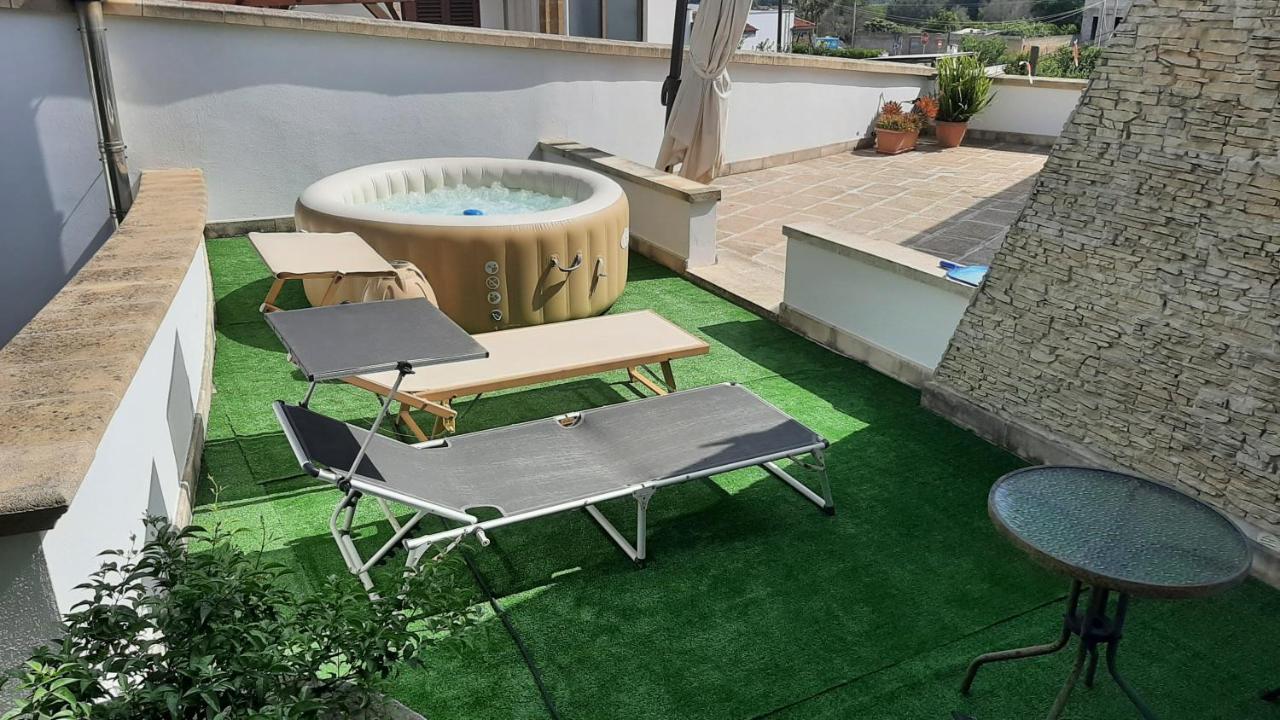 Casa Giulia Hotel Tiggiano Екстериор снимка